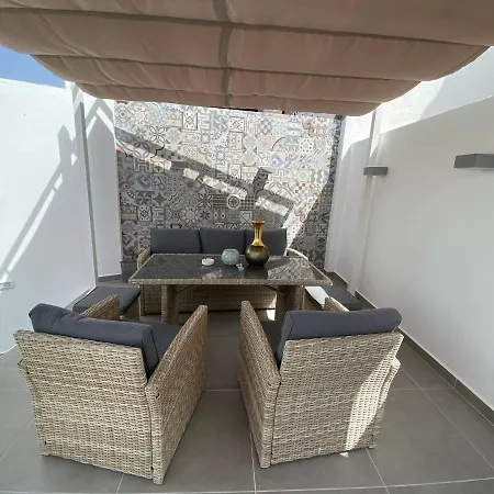 Apartment Luxury Bungalow «Perla Del Mar»
